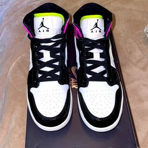 Air Jordan size 5.5Y